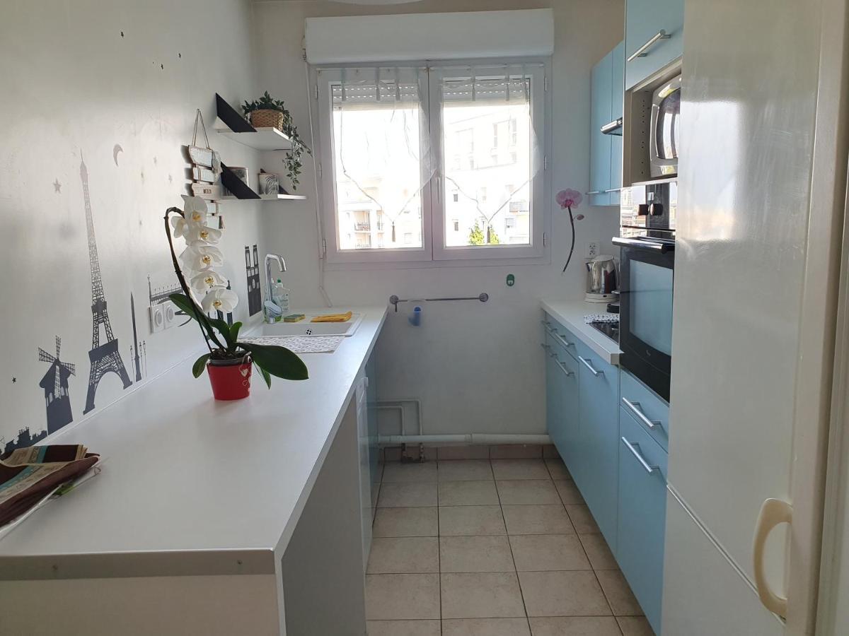 Exige Home - Charmant 2 Pieces Vue Tour Eiffel Châtillon Екстериор снимка